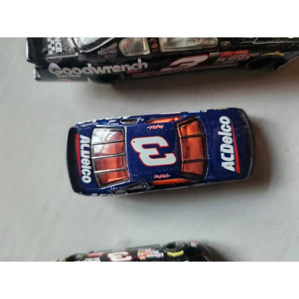 Lot of 5 Die Cast 1/64th Scale‎ #3 Dale Earnhardt